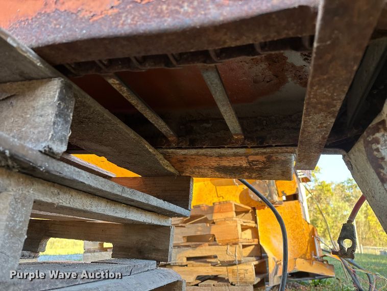 image for item EN5723 Henderson Chief FSP8 spreader