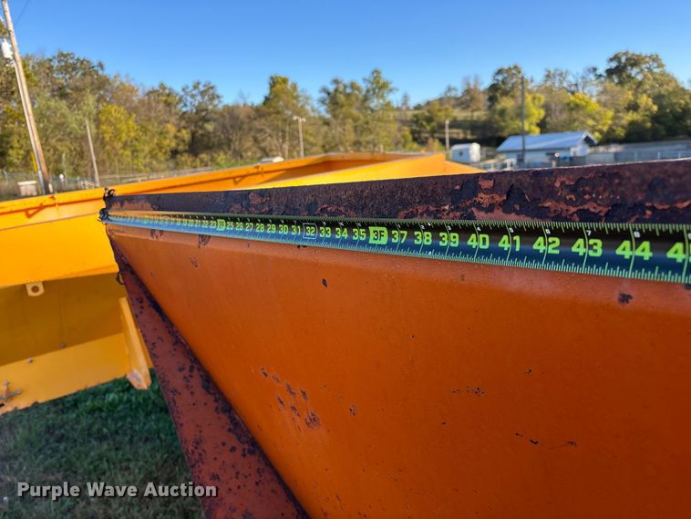 image for item EN5723 Henderson Chief FSP8 spreader