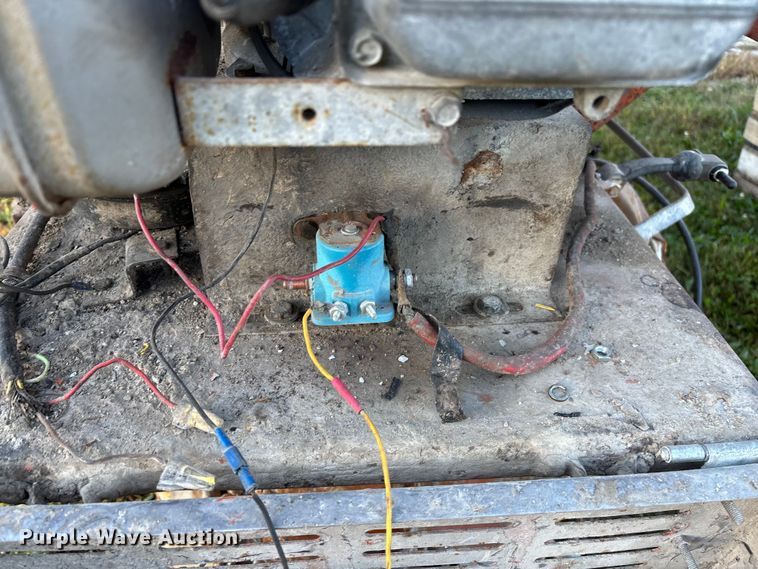 image for item EN5723 Henderson Chief FSP8 spreader