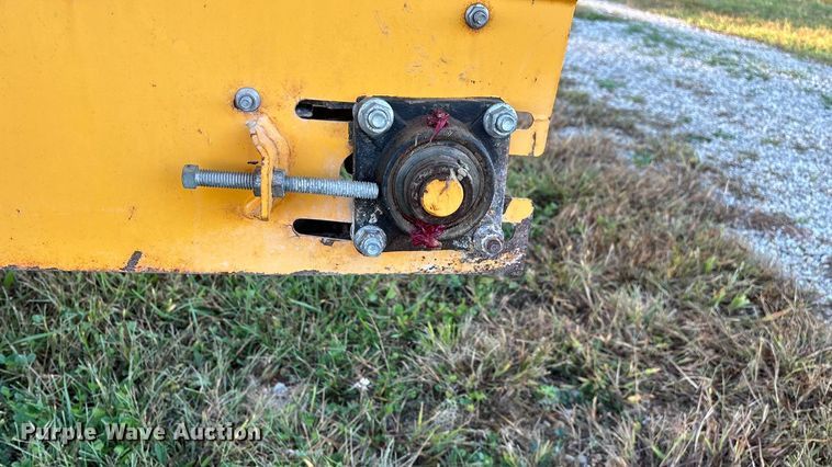 image for item EN5724 Meyer spreader 