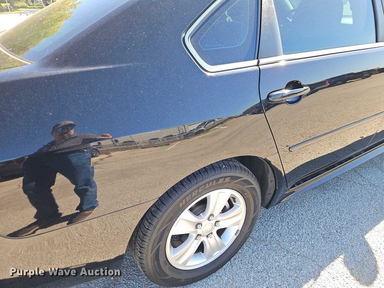 image for item EO4728 2013 Chevrolet Impala passenger vehicle