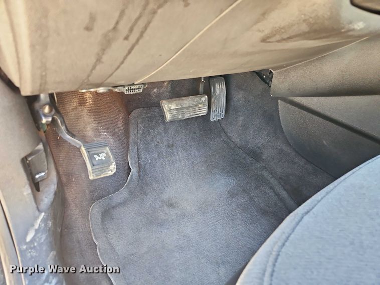 image for item EO4728 2013 Chevrolet Impala passenger vehicle