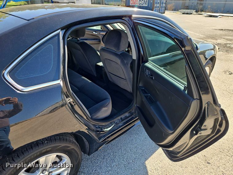 image for item EO4728 2013 Chevrolet Impala passenger vehicle
