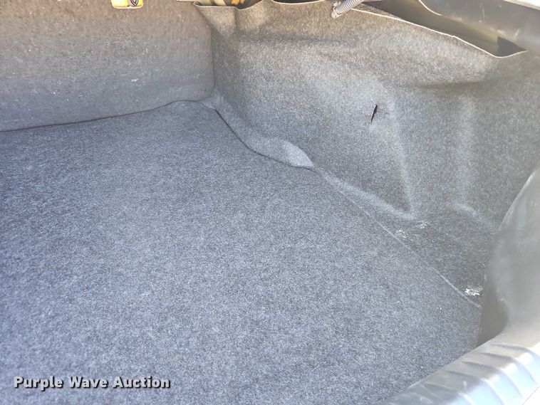 image for item EO4728 2013 Chevrolet Impala passenger vehicle