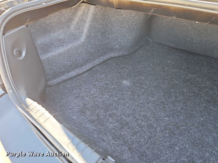 image for item EO4728 2013 Chevrolet Impala passenger vehicle