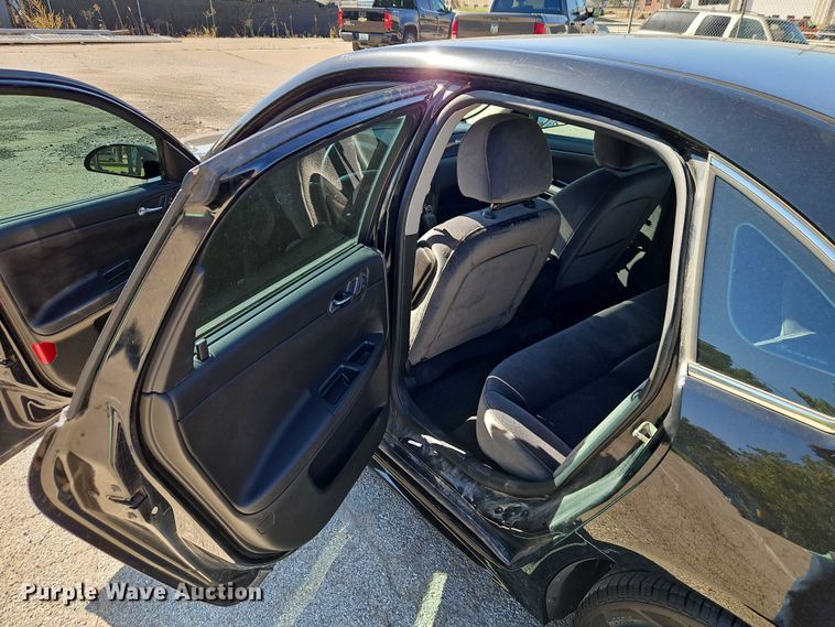 image for item EO4728 2013 Chevrolet Impala passenger vehicle