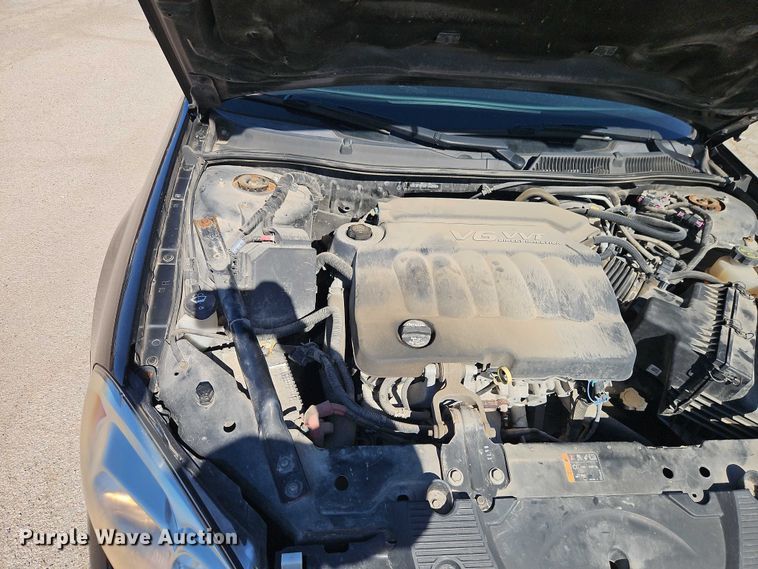 image for item EO4728 2013 Chevrolet Impala passenger vehicle