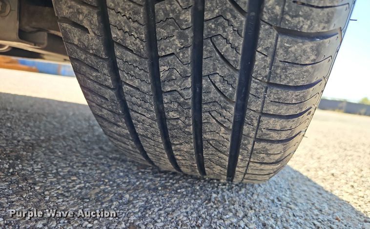 image for item EO4728 2013 Chevrolet Impala passenger vehicle