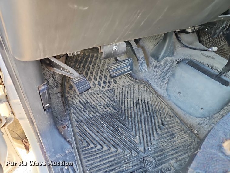 image for item EO4730 2006 Chevrolet Silverado 1500 pickup truck