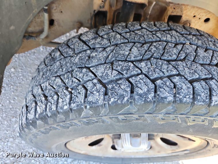 image for item EO4730 2006 Chevrolet Silverado 1500 pickup truck