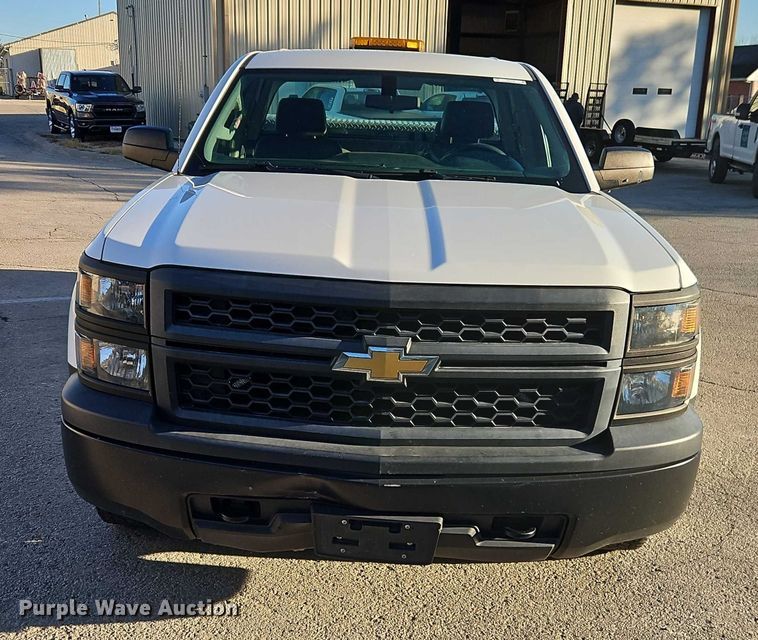 image for item EO4738 2015 Chevrolet Silverado 1500 Double Cab pickup truck