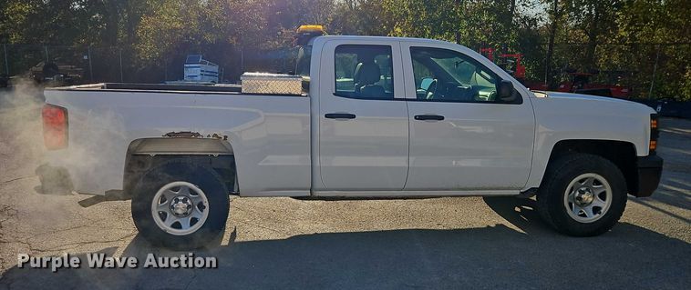 image for item EO4738 2015 Chevrolet Silverado 1500 Double Cab pickup truck