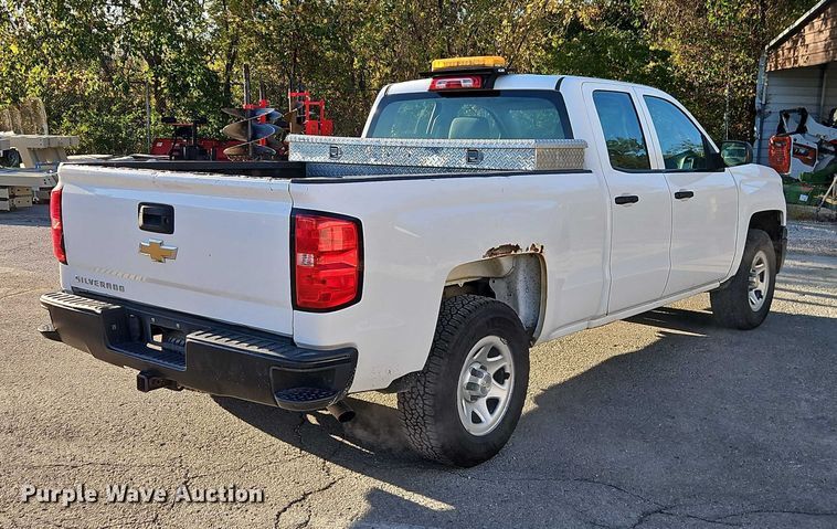 image for item EO4738 2015 Chevrolet Silverado 1500 Double Cab pickup truck