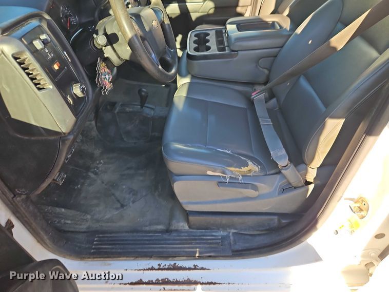 image for item EO4738 2015 Chevrolet Silverado 1500 Double Cab pickup truck