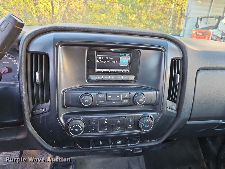 image for item EO4738 2015 Chevrolet Silverado 1500 Double Cab pickup truck