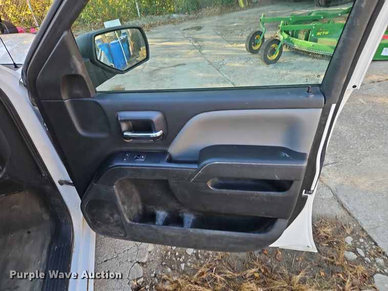 image for item EO4738 2015 Chevrolet Silverado 1500 Double Cab pickup truck