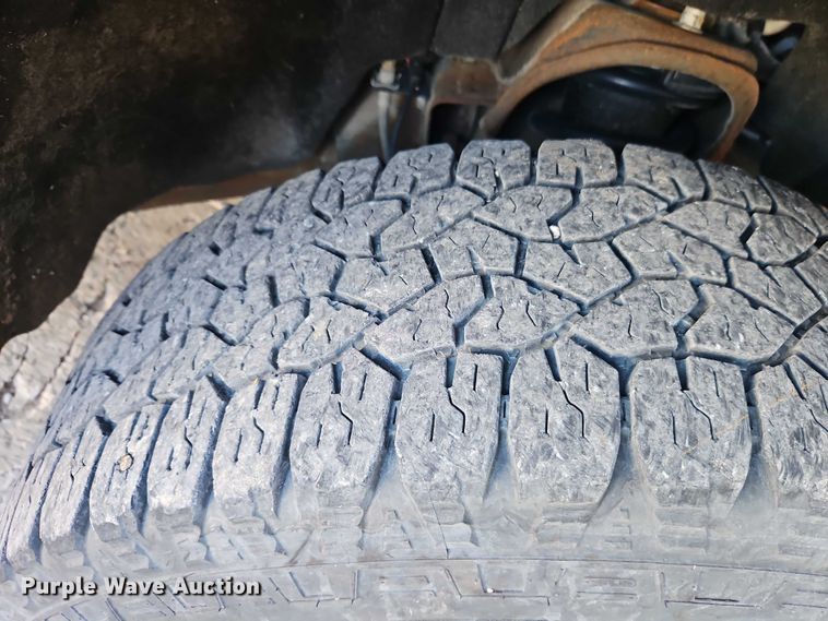 image for item EO4738 2015 Chevrolet Silverado 1500 Double Cab pickup truck