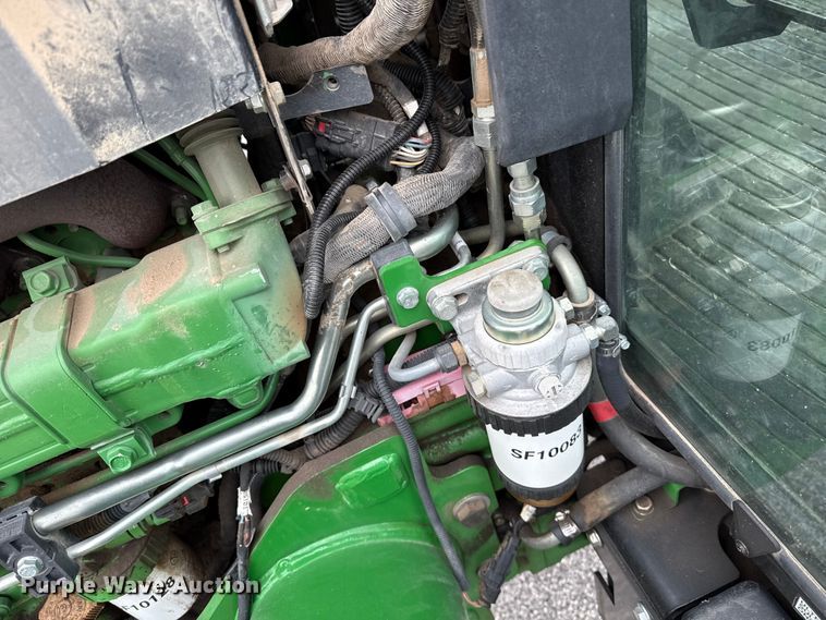 image for item EP0709 2014 John Deere 5100E MFWD tractor