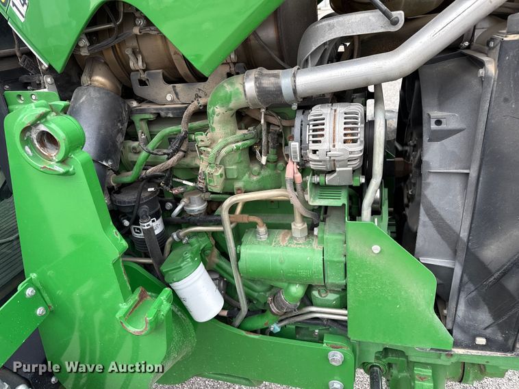 image for item EP0709 2014 John Deere 5100E MFWD tractor