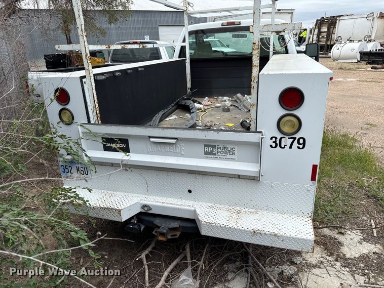 image for item EP0711 2008 Ford F250 utility bed pickup truck