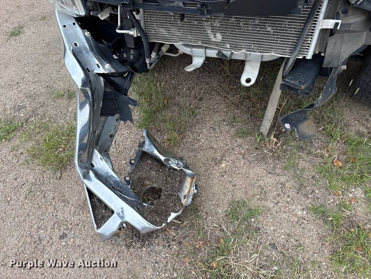 image for item EP0711 2008 Ford F250 utility bed pickup truck