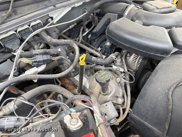 image for item EP0711 2008 Ford F250 utility bed pickup truck