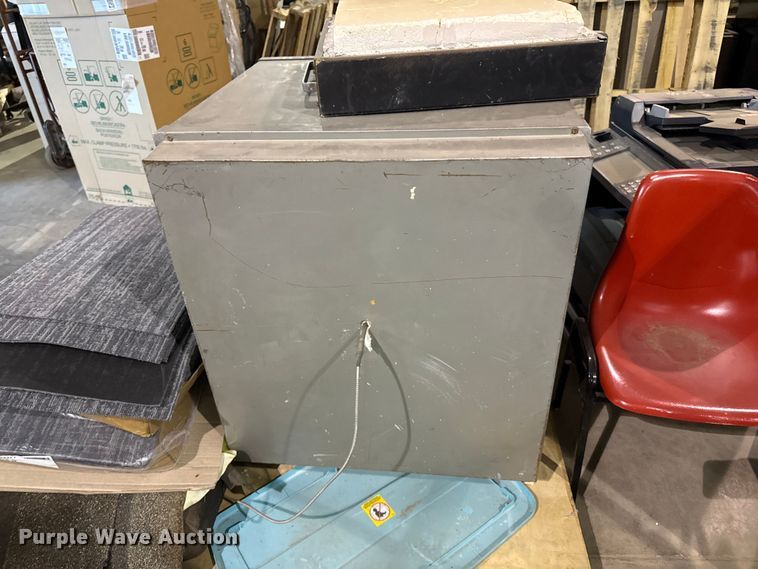 image for item EP0713 (4) kilns