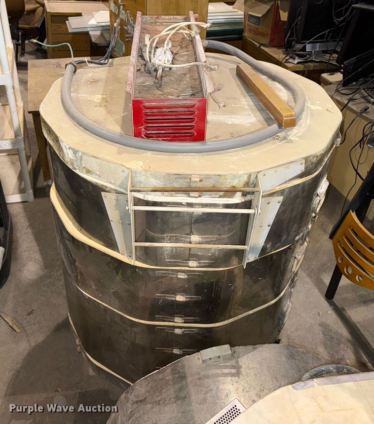 image for item EP0713 (4) kilns