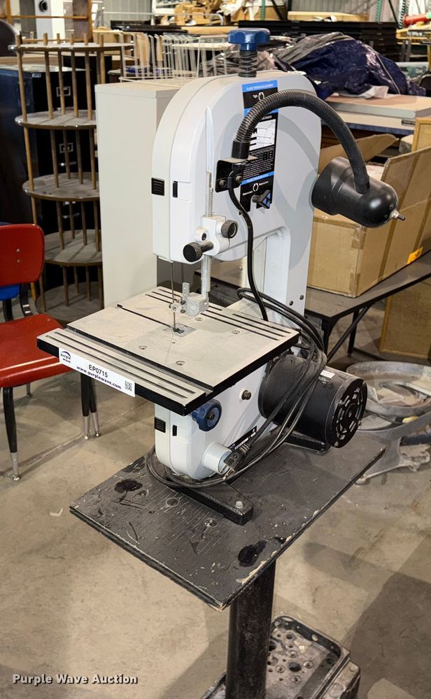 image for item EP0715 Delta band saw