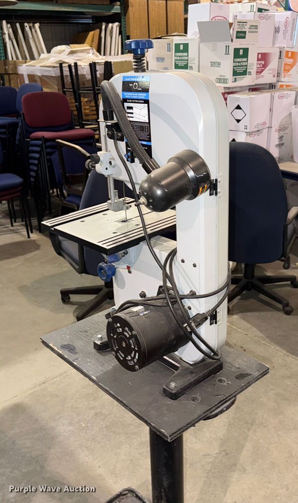 image for item EP0715 Delta band saw