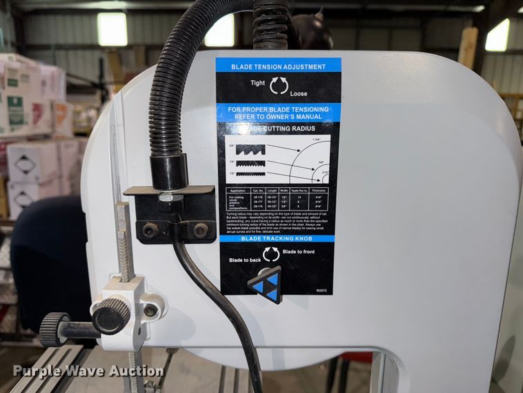 image for item EP0715 Delta band saw