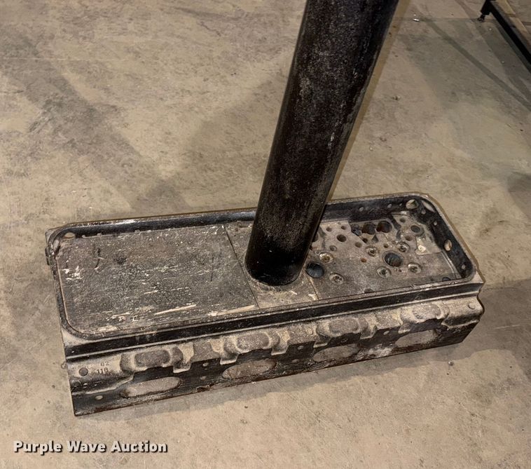 image for item EP0715 Delta band saw