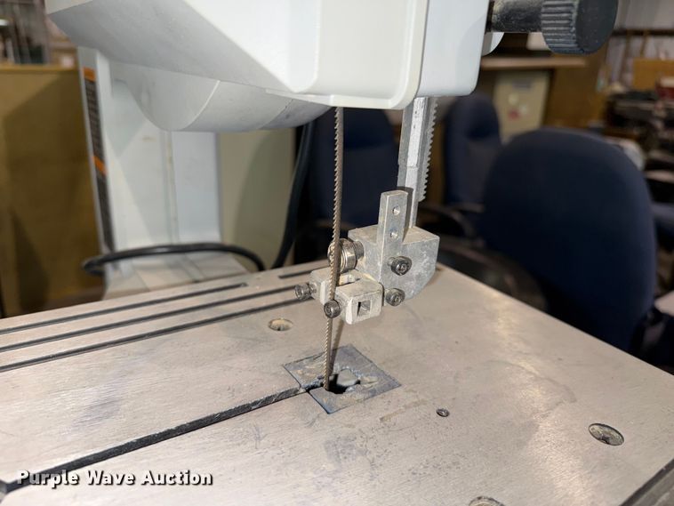 image for item EP0715 Delta band saw