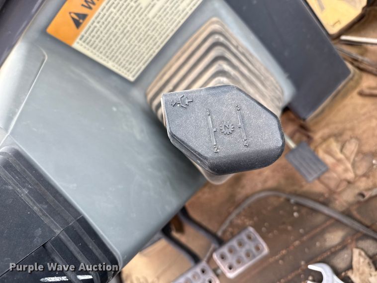 image for item EP0716 1999 Case 580L Series 2 backhoe