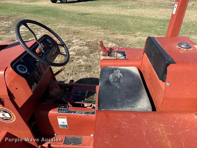 image for item EP0719 Ditch Witch R40 trencher