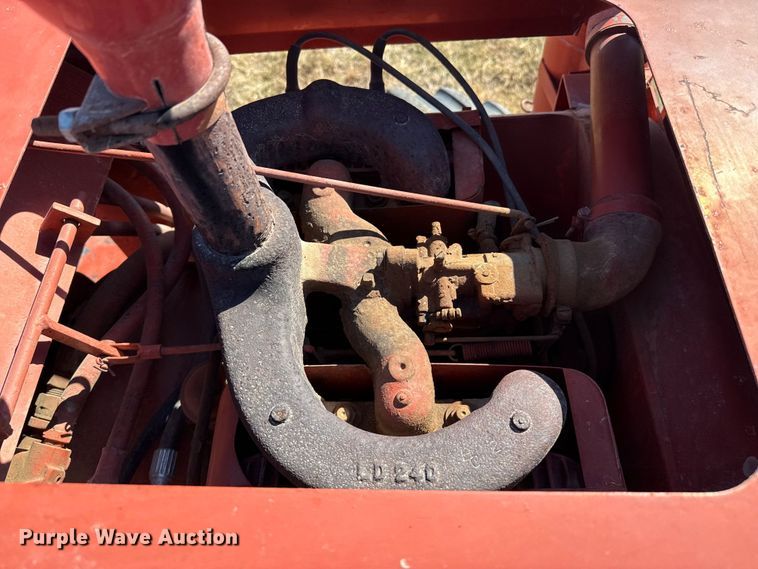 image for item EP0719 Ditch Witch R40 trencher