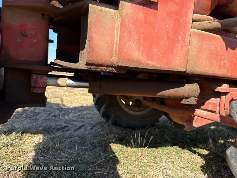 image for item EP0719 Ditch Witch R40 trencher