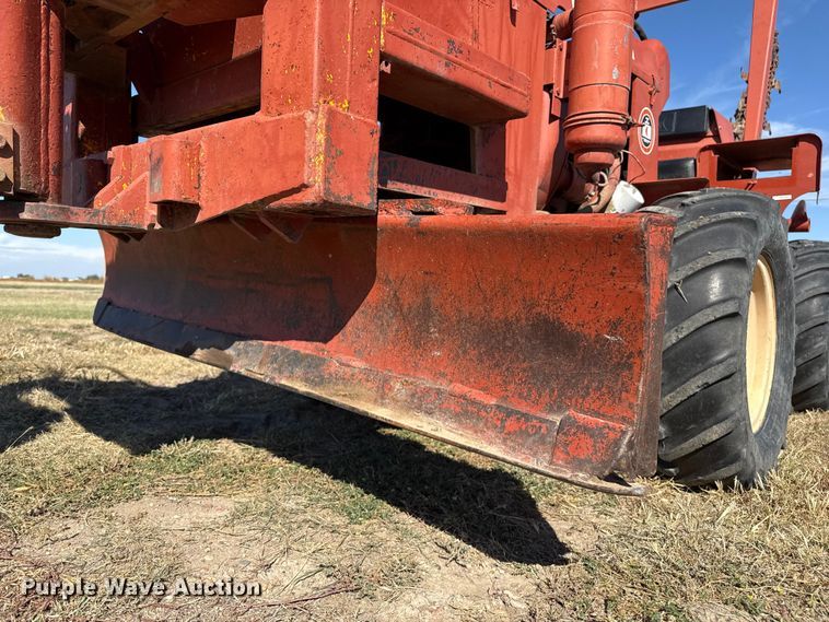 image for item EP0719 Ditch Witch R40 trencher