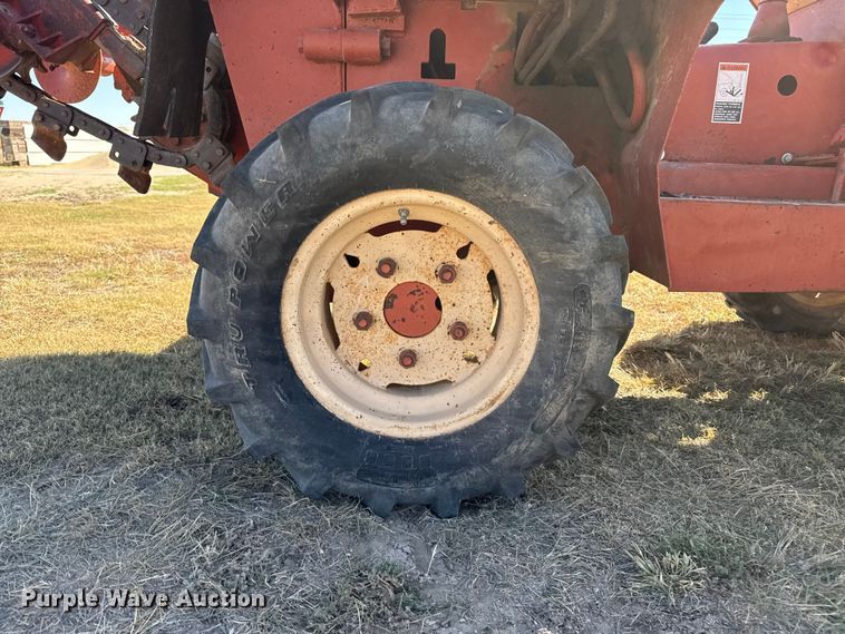 image for item EP0719 Ditch Witch R40 trencher