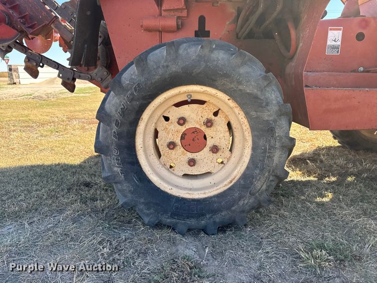 image for item EP0719 Ditch Witch R40 trencher