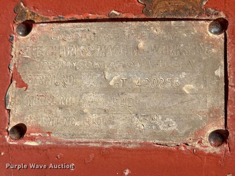 image for item EP0719 Ditch Witch R40 trencher