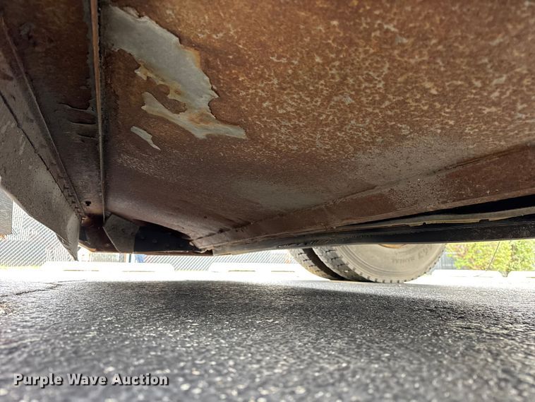 image for item ER0205 2006 Sterling SC8000 street sweeper