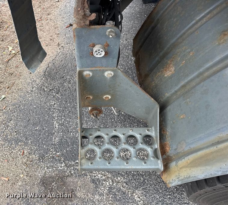 image for item ER0205 2006 Sterling SC8000 street sweeper