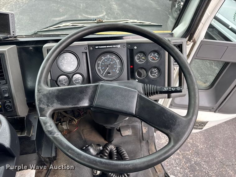 image for item ER0205 2006 Sterling SC8000 street sweeper