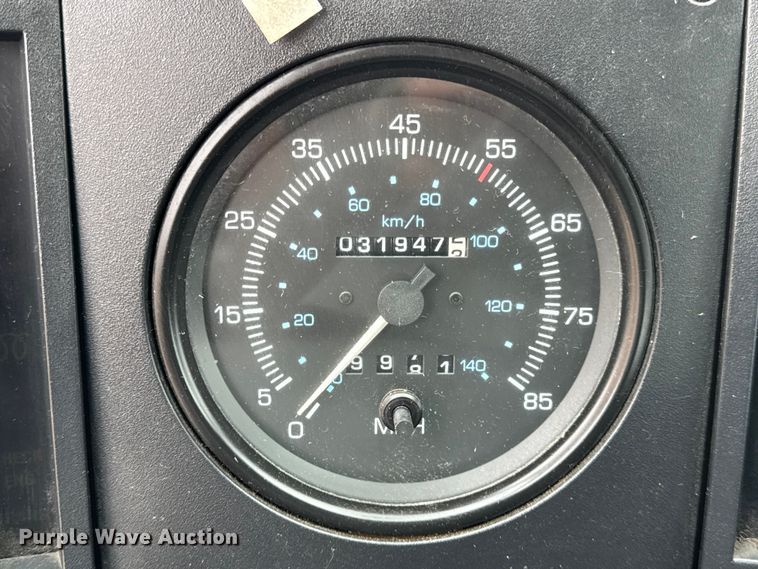 image for item ER0205 2006 Sterling SC8000 street sweeper