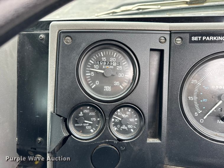 image for item ER0205 2006 Sterling SC8000 street sweeper