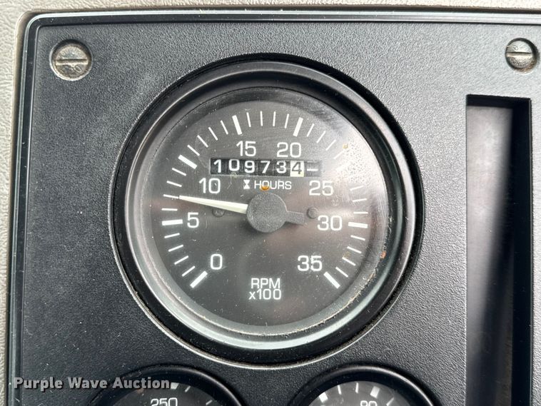 image for item ER0205 2006 Sterling SC8000 street sweeper