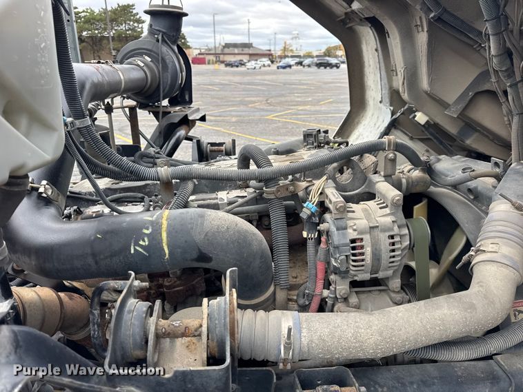 image for item ER0205 2006 Sterling SC8000 street sweeper