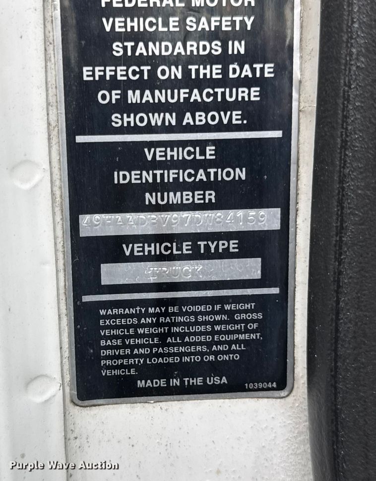 image for item ER0205 2006 Sterling SC8000 street sweeper