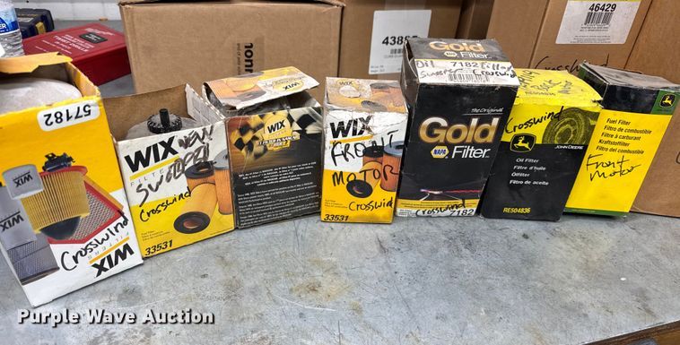 image for item ER0205 2006 Sterling SC8000 street sweeper